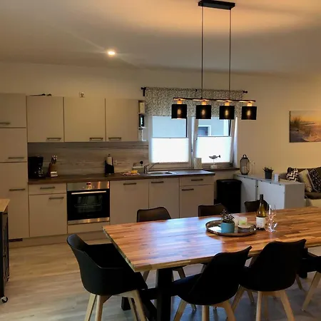 Am Waldesrand * Heringsdorf (Usedom)