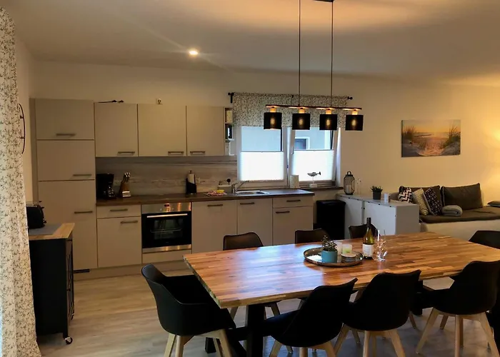 Am Waldesrand * הרינגסדורף